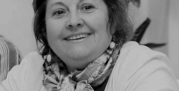 Ana M. Albuquerque - Autor EE