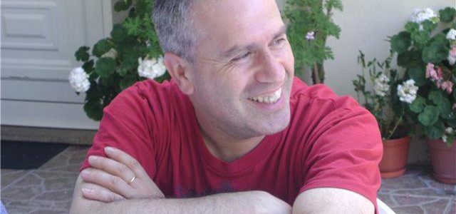 Carlos Almeida - Autor EE