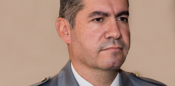 COMANDANTE FOTO